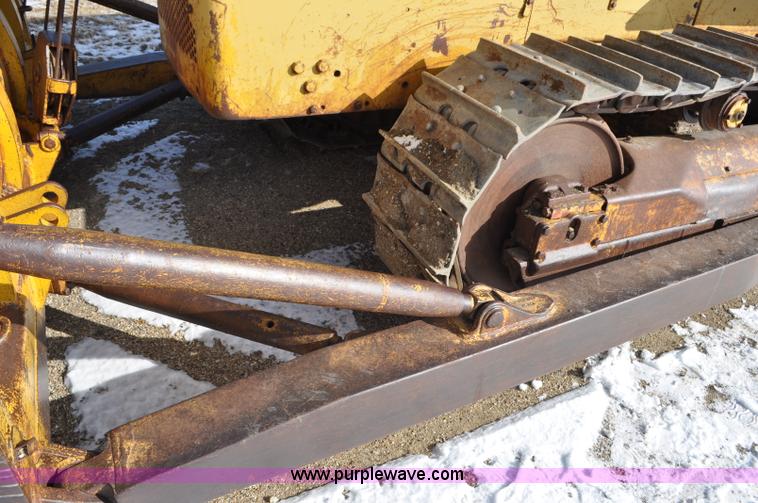 image for item F2261 1957 Caterpillar D8 dozer