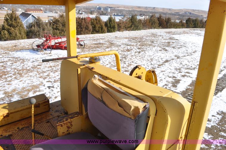 image for item F2261 1957 Caterpillar D8 dozer