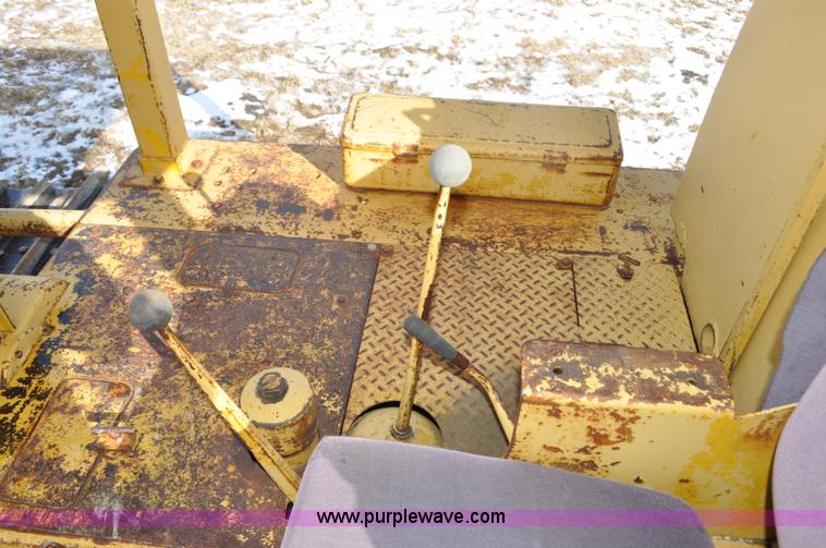 image for item F2261 1957 Caterpillar D8 dozer