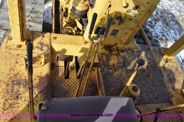 image for item F2261 1957 Caterpillar D8 dozer
