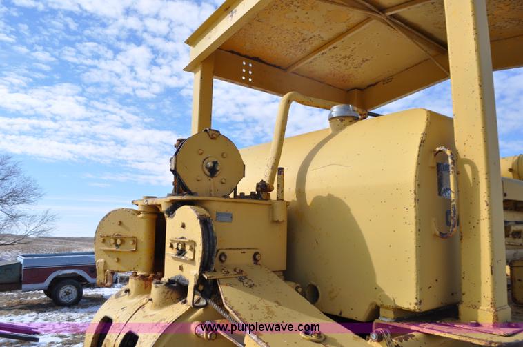 image for item F2261 1957 Caterpillar D8 dozer