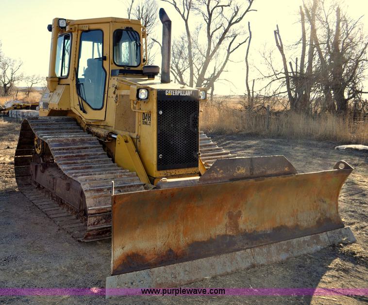 image for item F2265 1992 Caterpillar D4H Series II LGP dozer