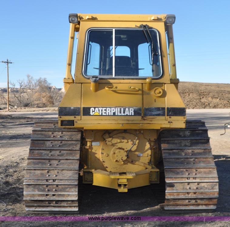 image for item F2265 1992 Caterpillar D4H Series II LGP dozer