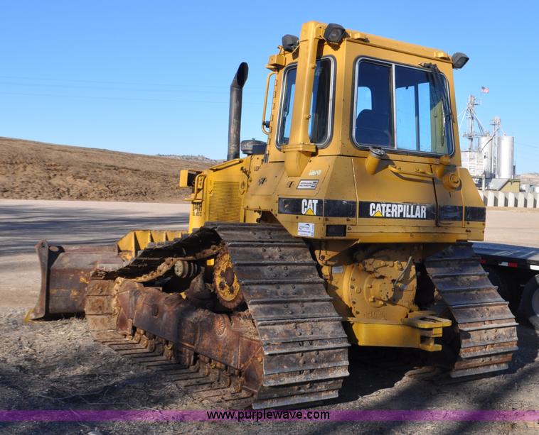 image for item F2265 1992 Caterpillar D4H Series II LGP dozer