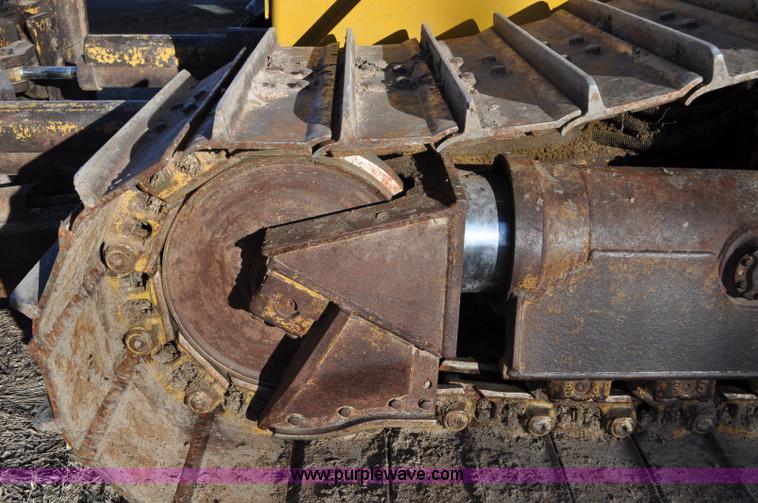 image for item F2265 1992 Caterpillar D4H Series II LGP dozer