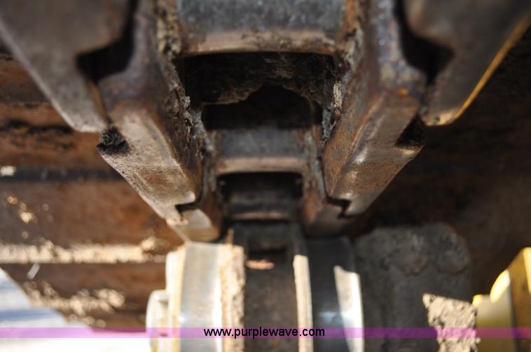 image for item F2265 1992 Caterpillar D4H Series II LGP dozer