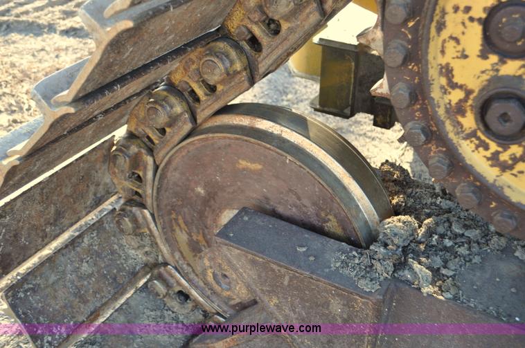 image for item F2265 1992 Caterpillar D4H Series II LGP dozer