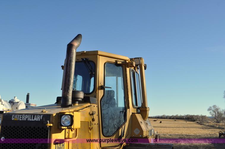 image for item F2265 1992 Caterpillar D4H Series II LGP dozer