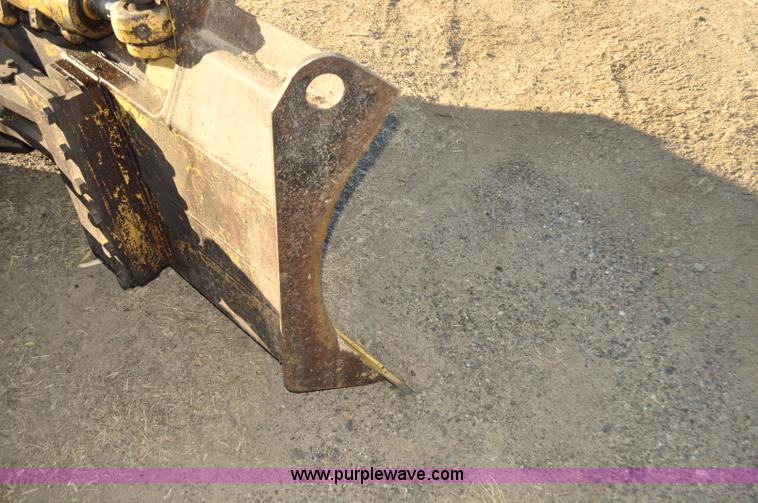image for item F2265 1992 Caterpillar D4H Series II LGP dozer