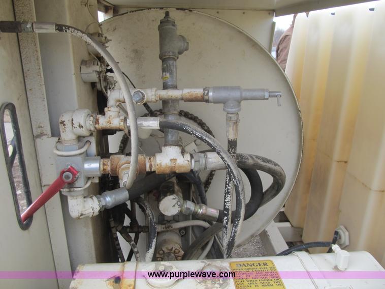 image for item F8949 1996 Sewer Equipment Co. of America 747 sewer jet machine