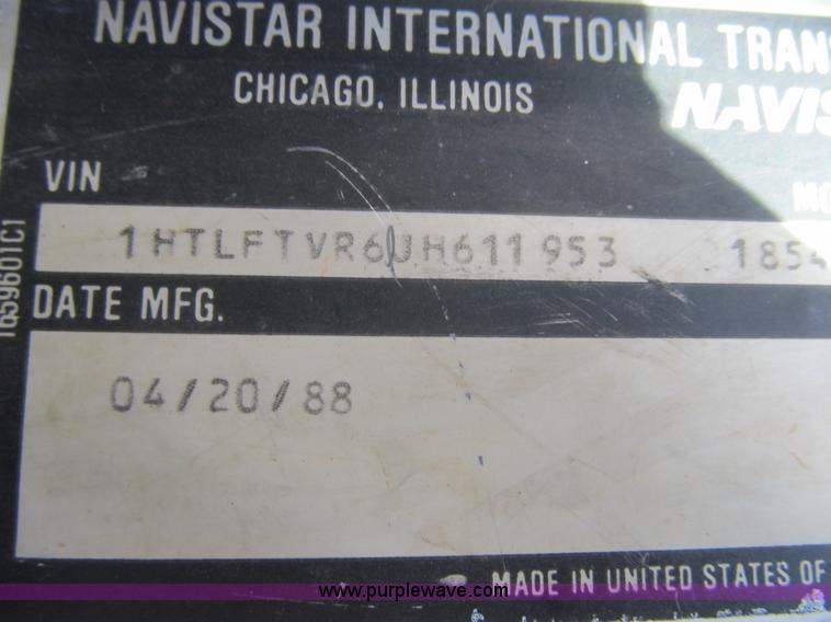 image for item F8974 1988 International 1854 digger derrick truck