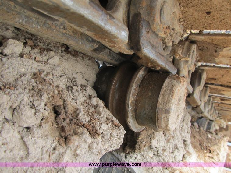 image for item F8979 1999 Caterpillar 307B mini excavator