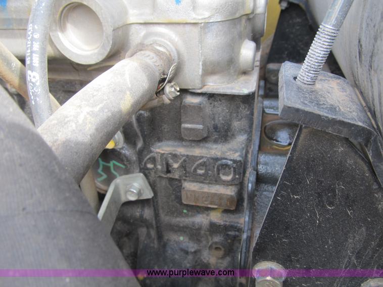 image for item F8979 1999 Caterpillar 307B mini excavator