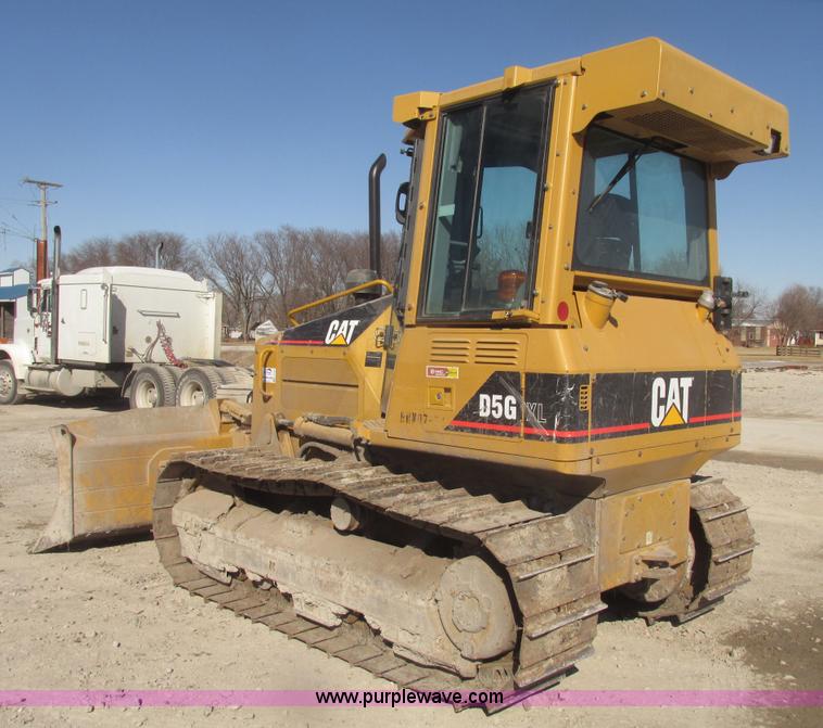 image for item G9758 2007 Caterpillar D5G XL dozer