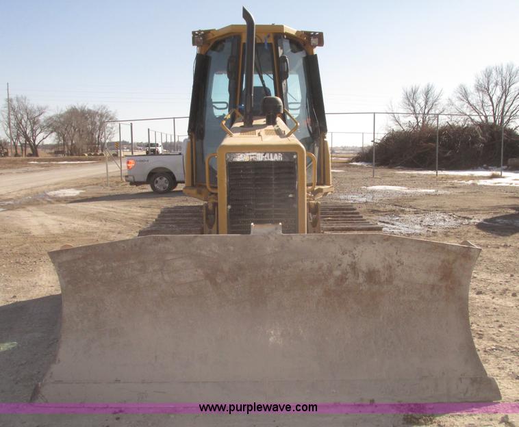 image for item G9758 2007 Caterpillar D5G XL dozer