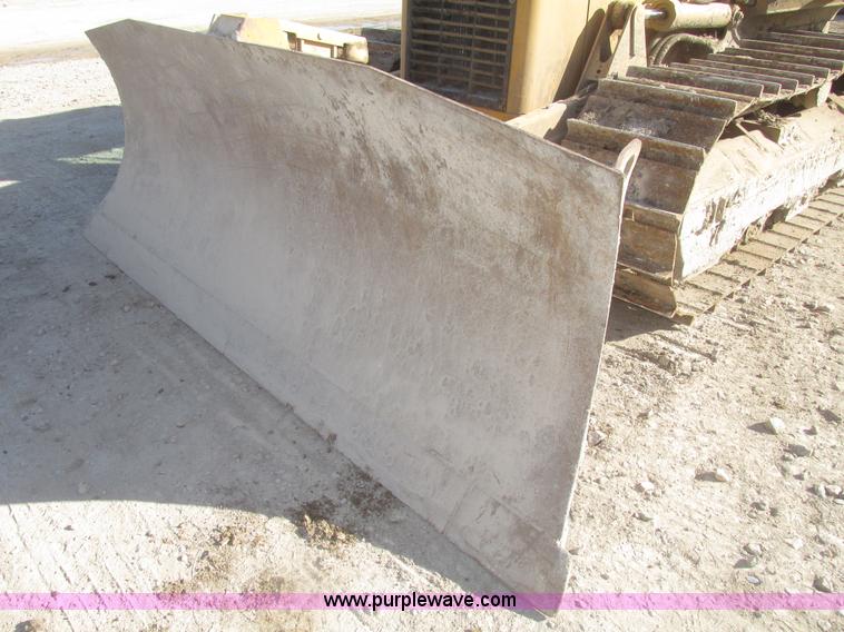 image for item G9758 2007 Caterpillar D5G XL dozer