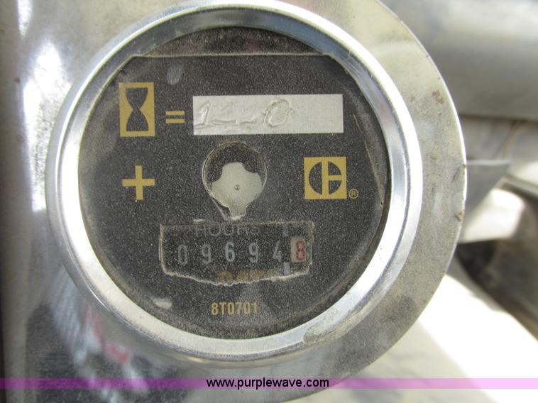 image for item G9763 1995 Ford LT9000 mixer truck