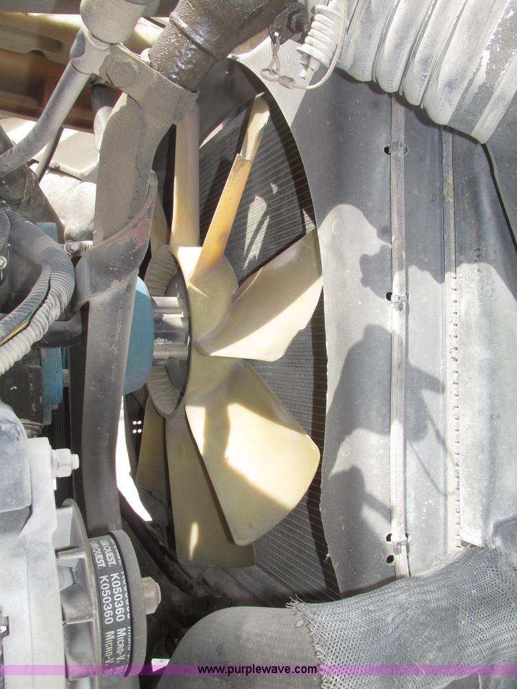 image for item G9763 1995 Ford LT9000 mixer truck