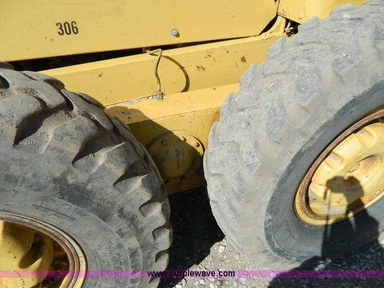 image for item H2251 1965 Caterpillar 12E motor grader