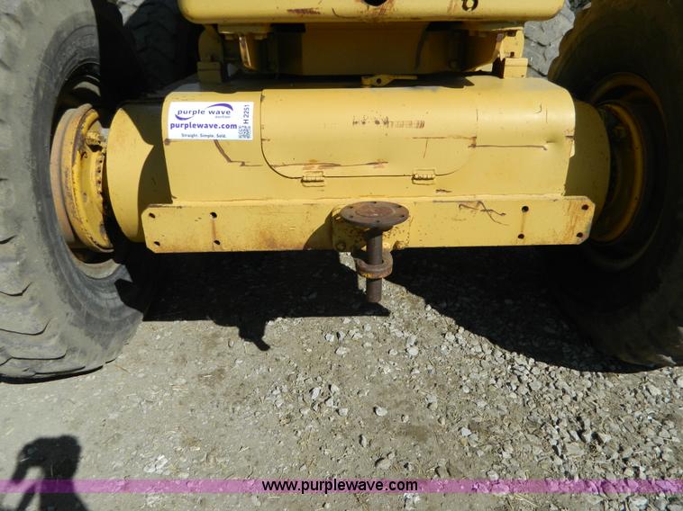 image for item H2251 1965 Caterpillar 12E motor grader