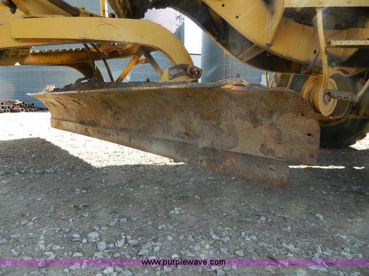 image for item H2251 1965 Caterpillar 12E motor grader