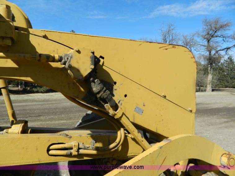 image for item H2251 1965 Caterpillar 12E motor grader
