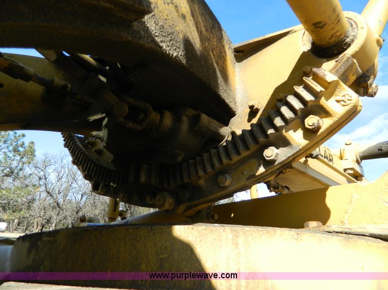 image for item H2251 1965 Caterpillar 12E motor grader
