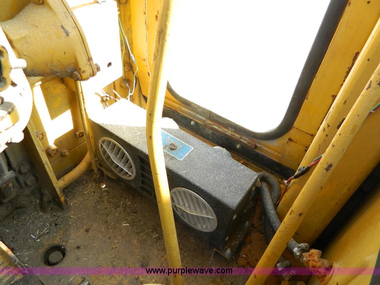 image for item H2251 1965 Caterpillar 12E motor grader