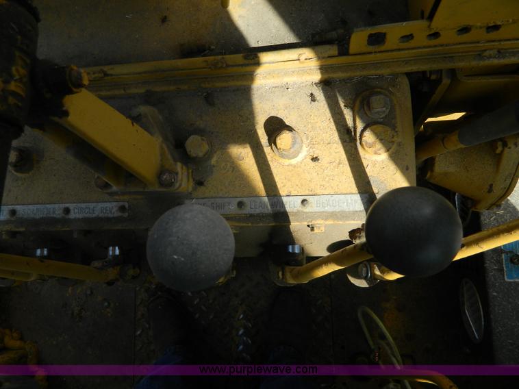 image for item H2251 1965 Caterpillar 12E motor grader