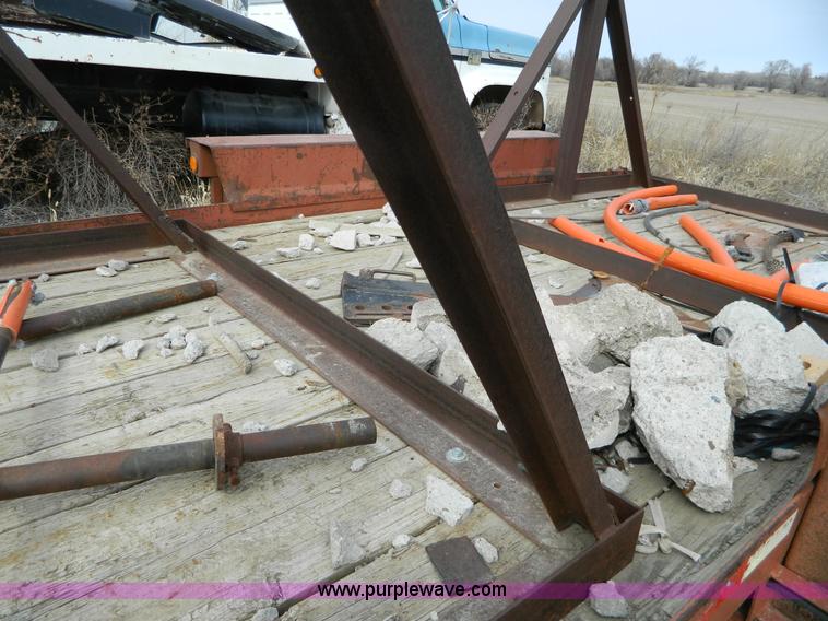 image for item H2262 2002 Belshe utility trailer