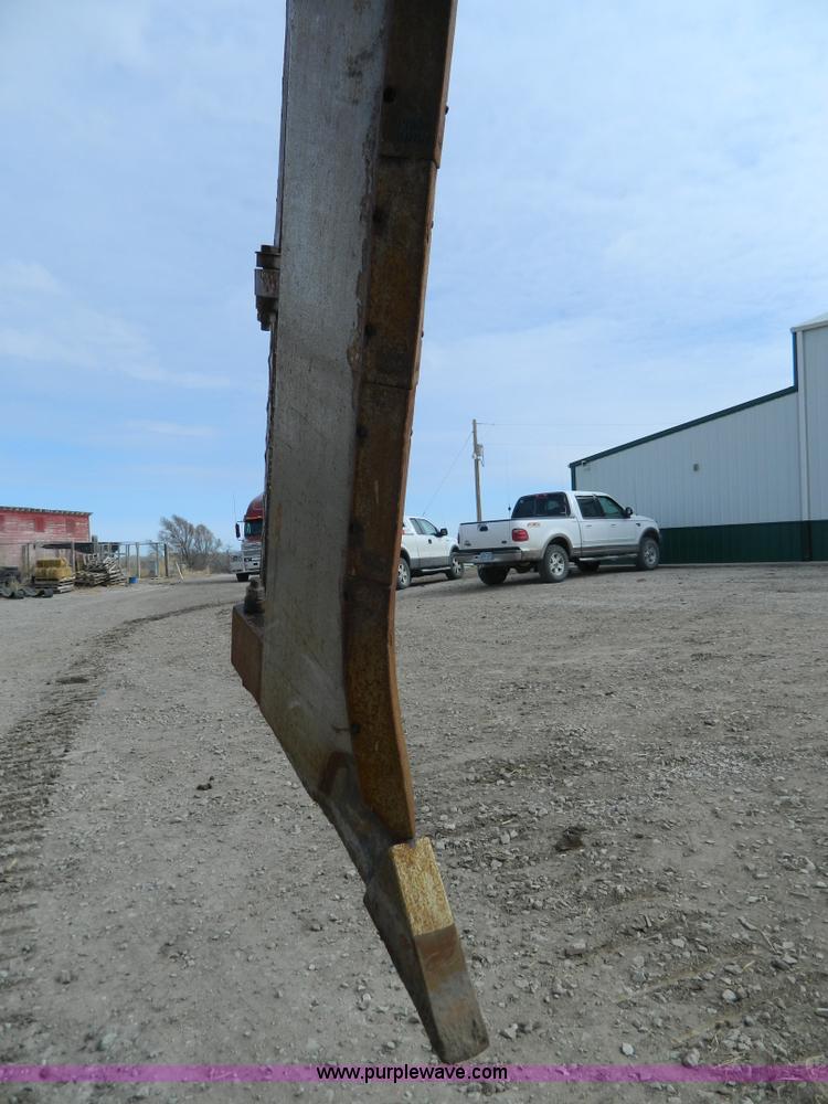 image for item H2263 1978 Caterpillar D8K cable plow