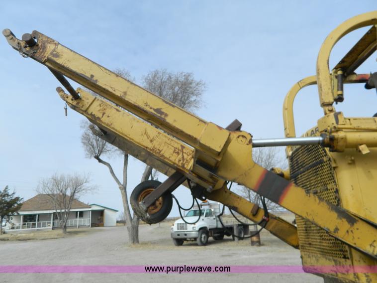 image for item H2263 1978 Caterpillar D8K cable plow