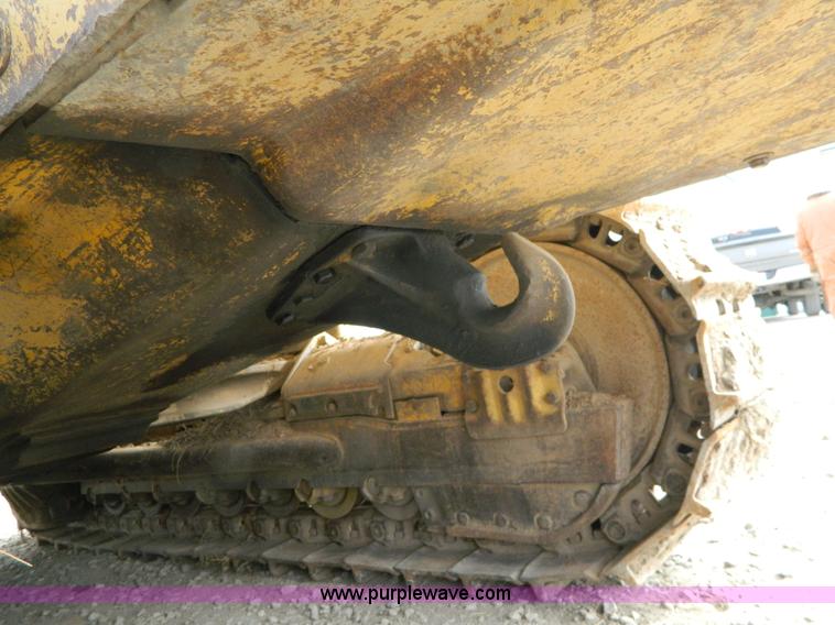 image for item H2263 1978 Caterpillar D8K cable plow