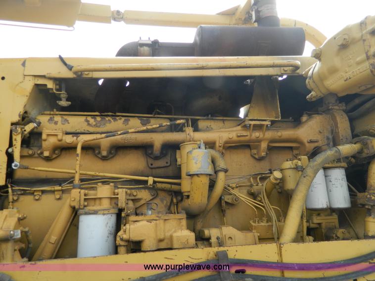 image for item H2263 1978 Caterpillar D8K cable plow