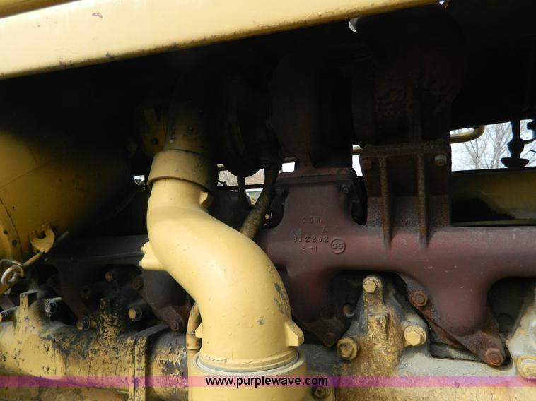 image for item H2263 1978 Caterpillar D8K cable plow