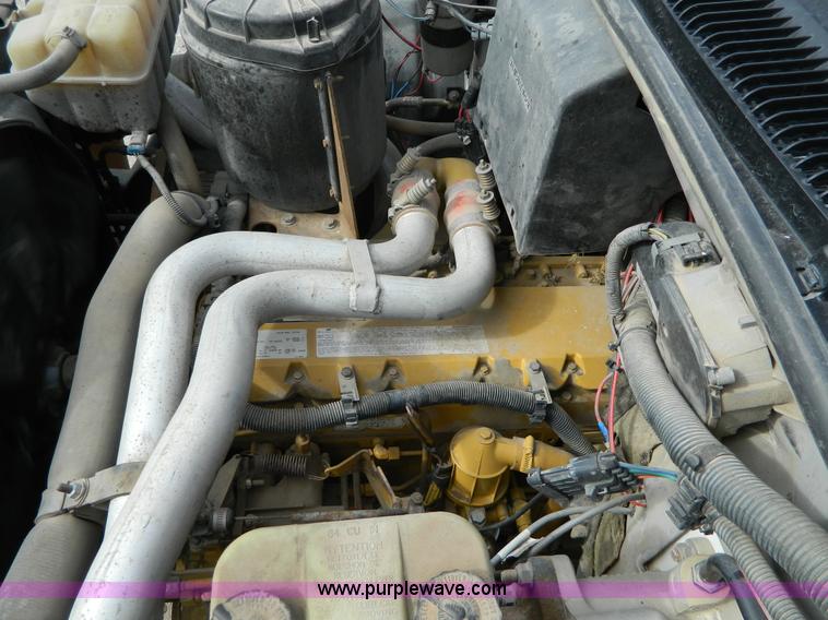 image for item H2264 1998 Chevrolet C6500 flatbed truck