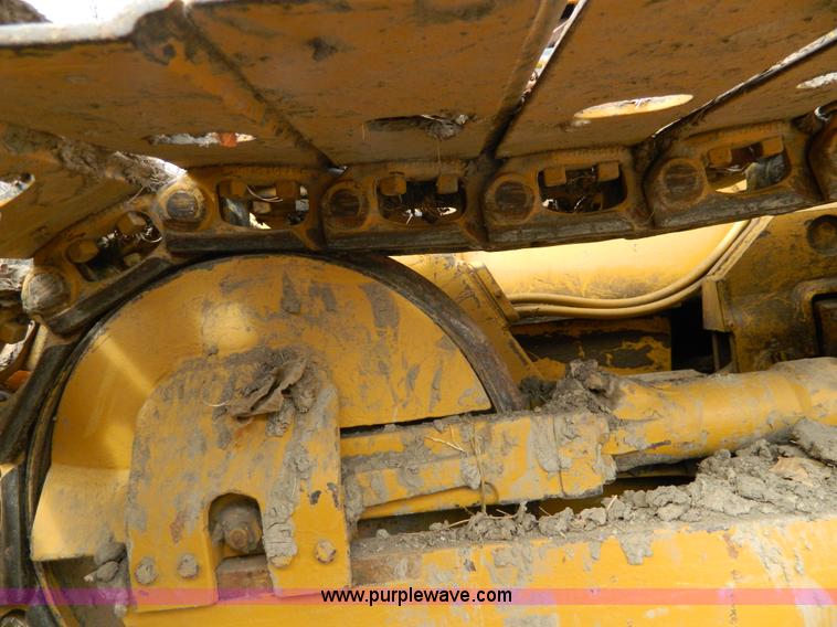 image for item H2267 1973 John Deere 350B dozer