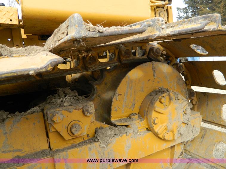 image for item H2267 1973 John Deere 350B dozer