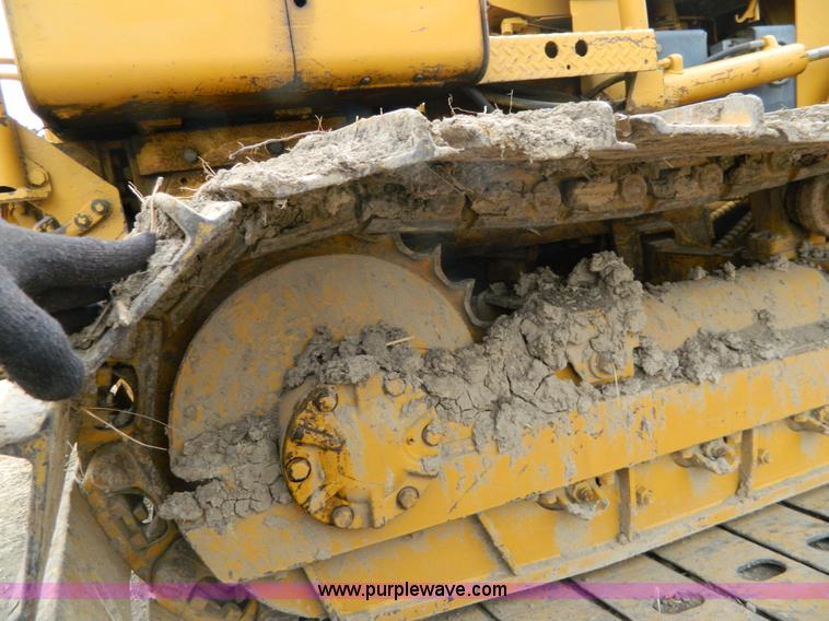 image for item H2267 1973 John Deere 350B dozer