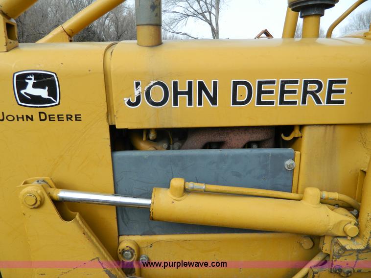 image for item H2267 1973 John Deere 350B dozer