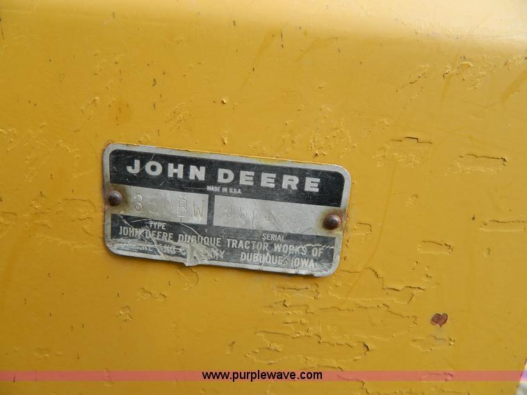 image for item H2267 1973 John Deere 350B dozer