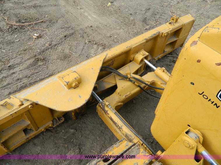 image for item H2267 1973 John Deere 350B dozer