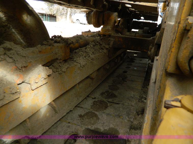 image for item H2267 1973 John Deere 350B dozer