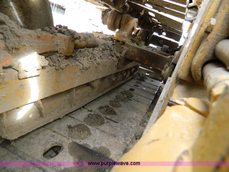 image for item H2267 1973 John Deere 350B dozer
