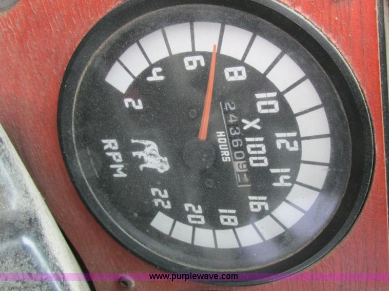 image for item H7565 1993 Mack CH613 semi truck