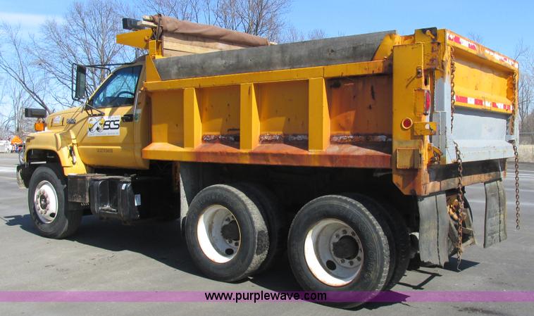 image for item H7566 1994 GMC TopKick dump truck
