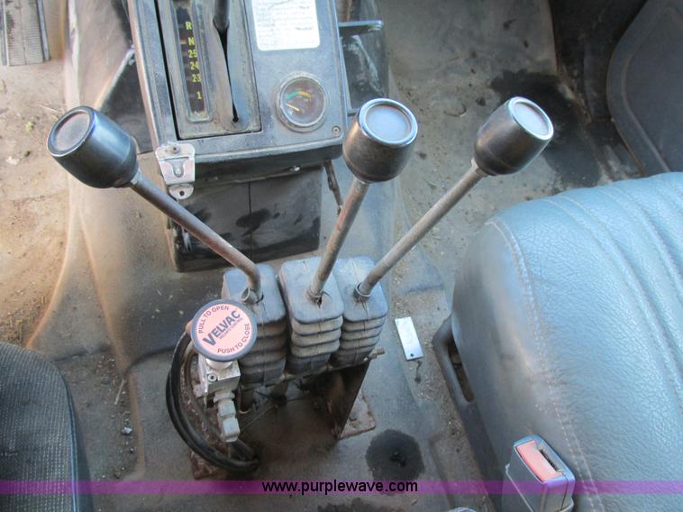 image for item H7566 1994 GMC TopKick dump truck