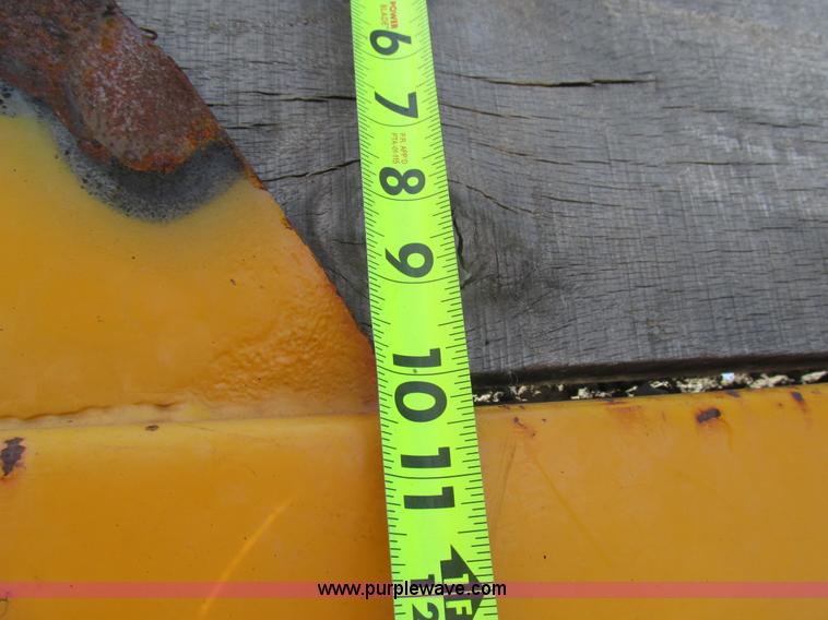 image for item H7566 1994 GMC TopKick dump truck