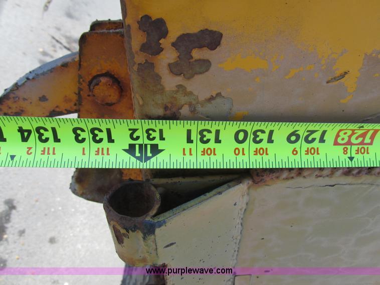 image for item H7566 1994 GMC TopKick dump truck