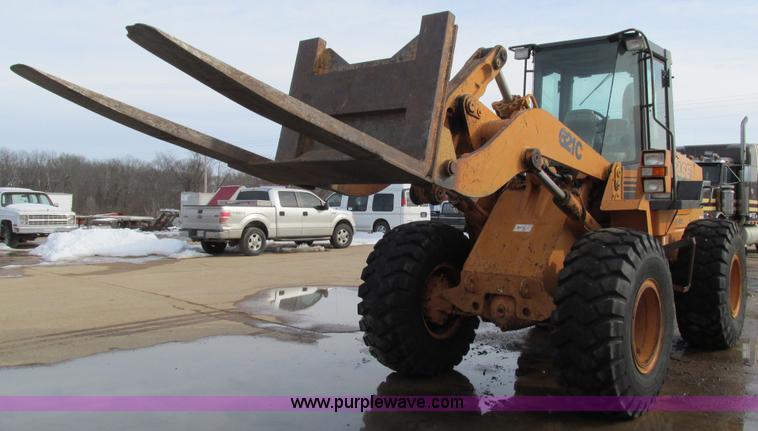 image for item I3091 2000 Case 621C wheel loader